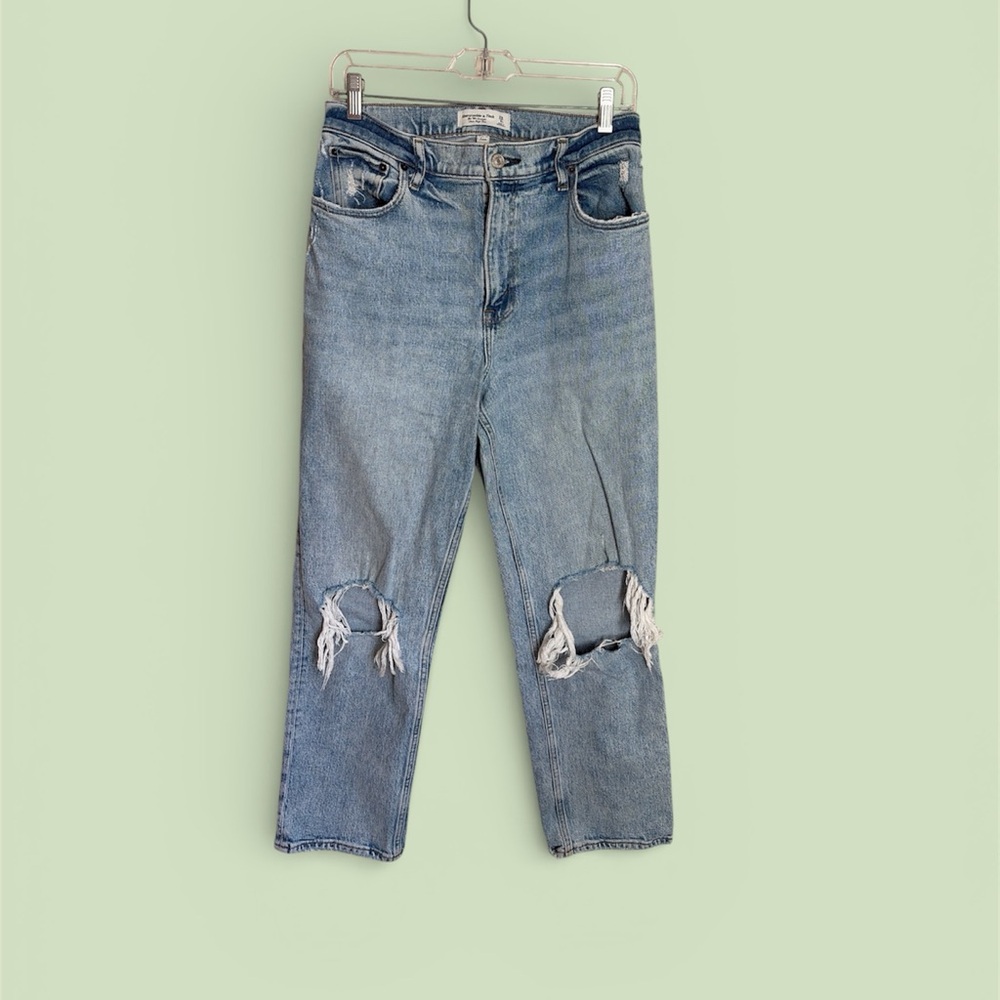 Abercrombie & Fitch 90’s Straight Leg Ultra High Rise Curve Love Jeans